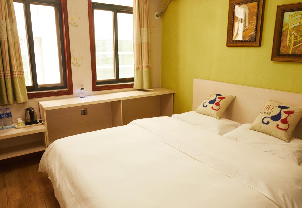 Starry Hotel Guangzhou Bagian luar foto